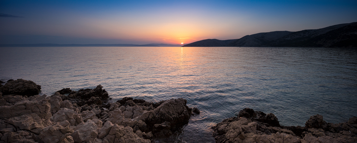 Západ slunce nad ostrovem Cres (Stara Baška) | Chorvatsko